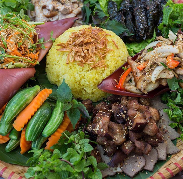 Các món bản địa